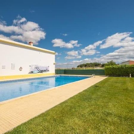 Apartment Alfarmar - Pool, Beach Only A Few Minutes Away Albufeira Ngoại thất bức ảnh