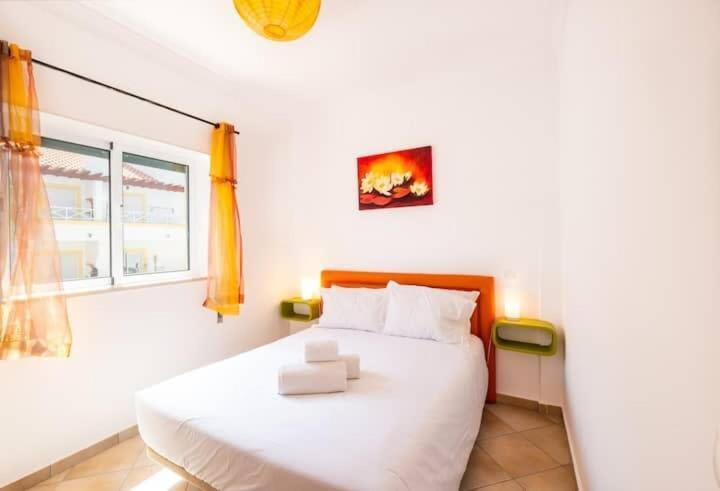Apartment Alfarmar - Pool, Beach Only A Few Minutes Away Albufeira Ngoại thất bức ảnh