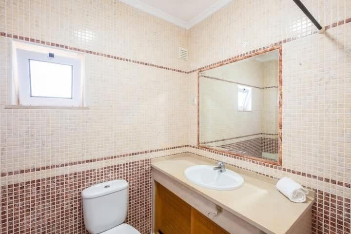 Apartment Alfarmar - Pool, Beach Only A Few Minutes Away Albufeira Ngoại thất bức ảnh